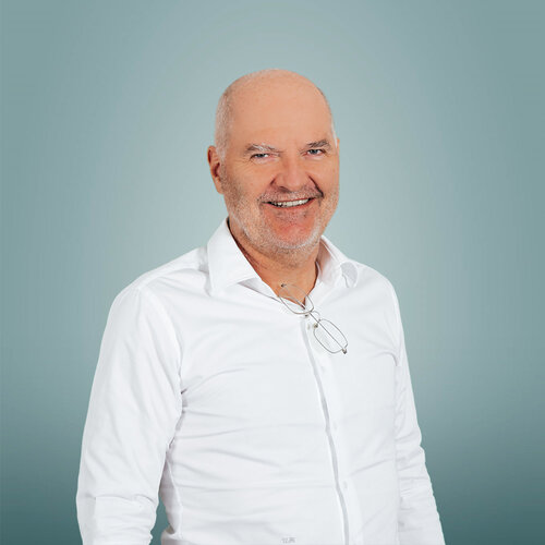 Dr. Ulf Helwig